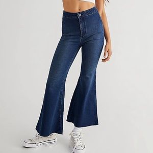 Youthquake Crop Flare Jeans